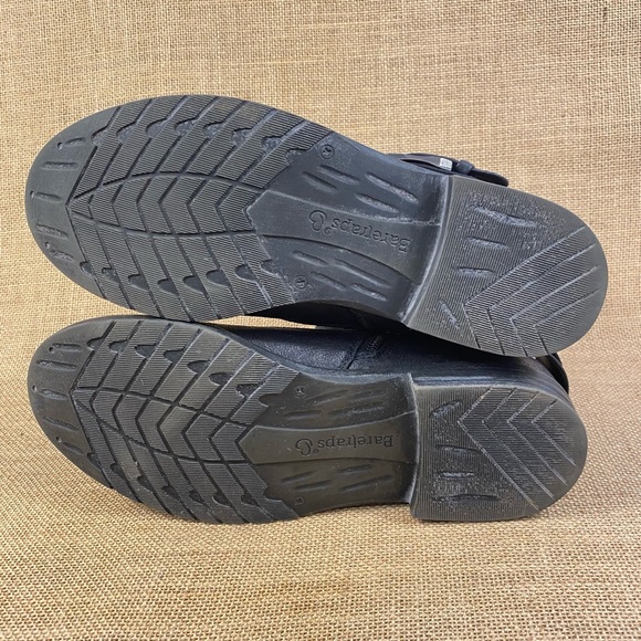 Bear Trap Boots Black  Buckle Side Zip
Women's Size 7 - Picture 12 of 12